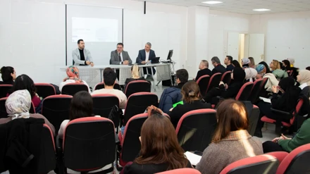 Selçuk Üniversitesinde akademik çalışmalarda yapay zeka anlatıldı